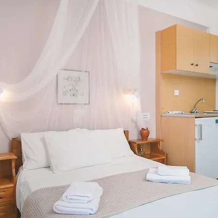 Skarmoutsos Guest house