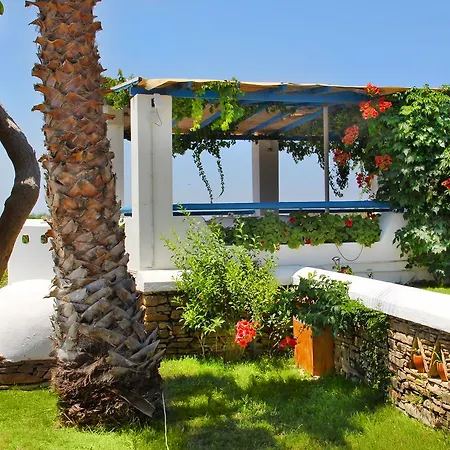 Guest house Skarmoutsos Aliko Beach