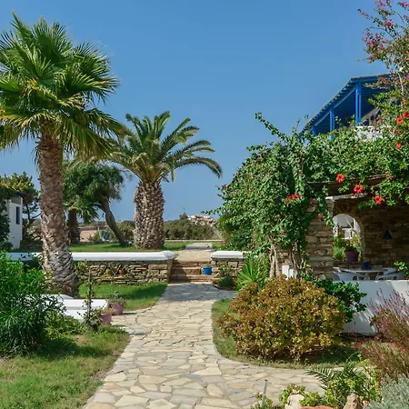 Guest house Skarmoutsos 2*