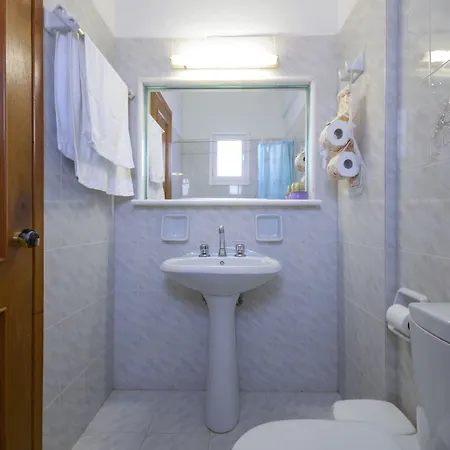 Pensión Skarmoutsos