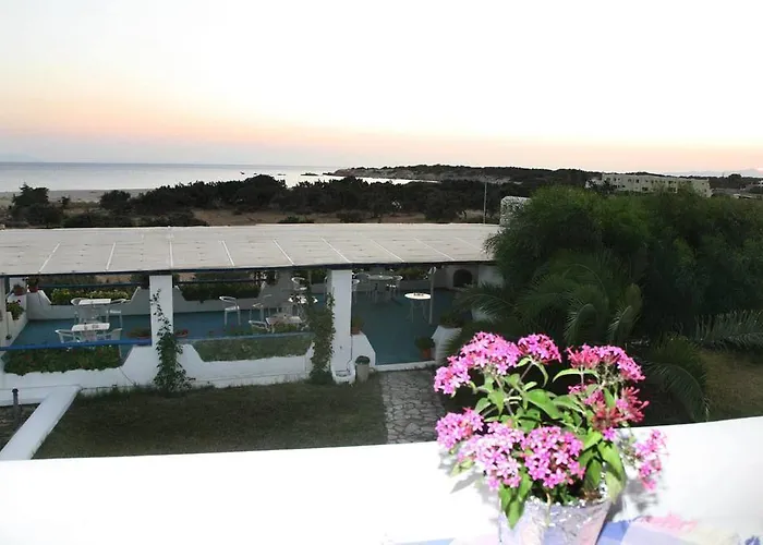 Skarmoutsos 게스트하우스 3*