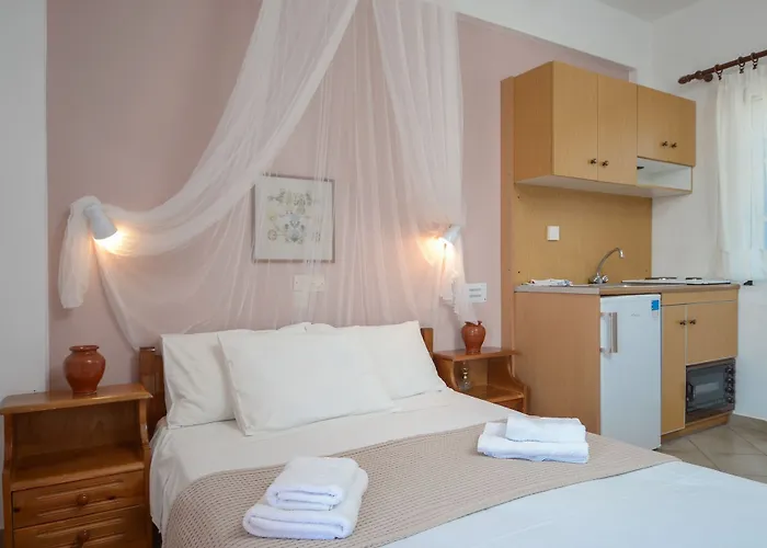 게스트하우스 Skarmoutsos 3*