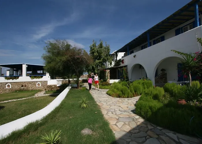 Skarmoutsos Pensionat 3*