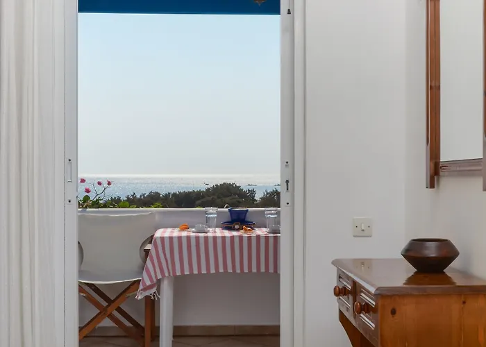 Skarmoutsos Pensionat Aliko Beach